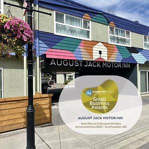 August Jack Inn